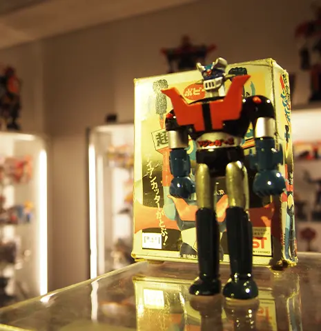 超合金ロボット第一号！