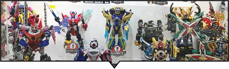 歴代合体ロボタワー